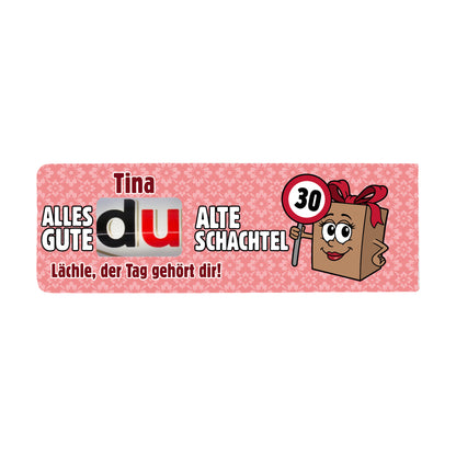 Freigestellte personalisierte duplo Banderole Alte Schachtel mit Name Tina, Alter 30 und Verkehrszeichen Motiv