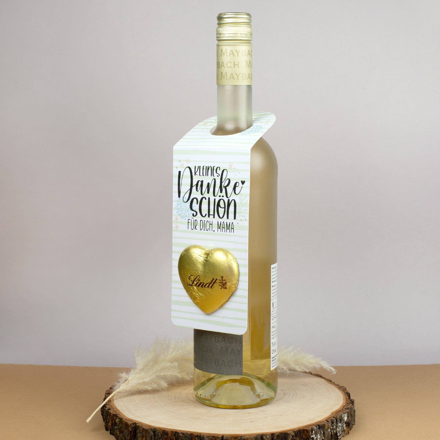 Kleines Dankeschön - Personalisierbarer Flaschenanhänger mit Lindt Schokoladenherz