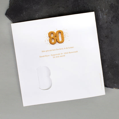 Rückseite der personalisierten Einladungskarte zum 80. Geburtstag mit Kontaktdaten von Harald Meyer