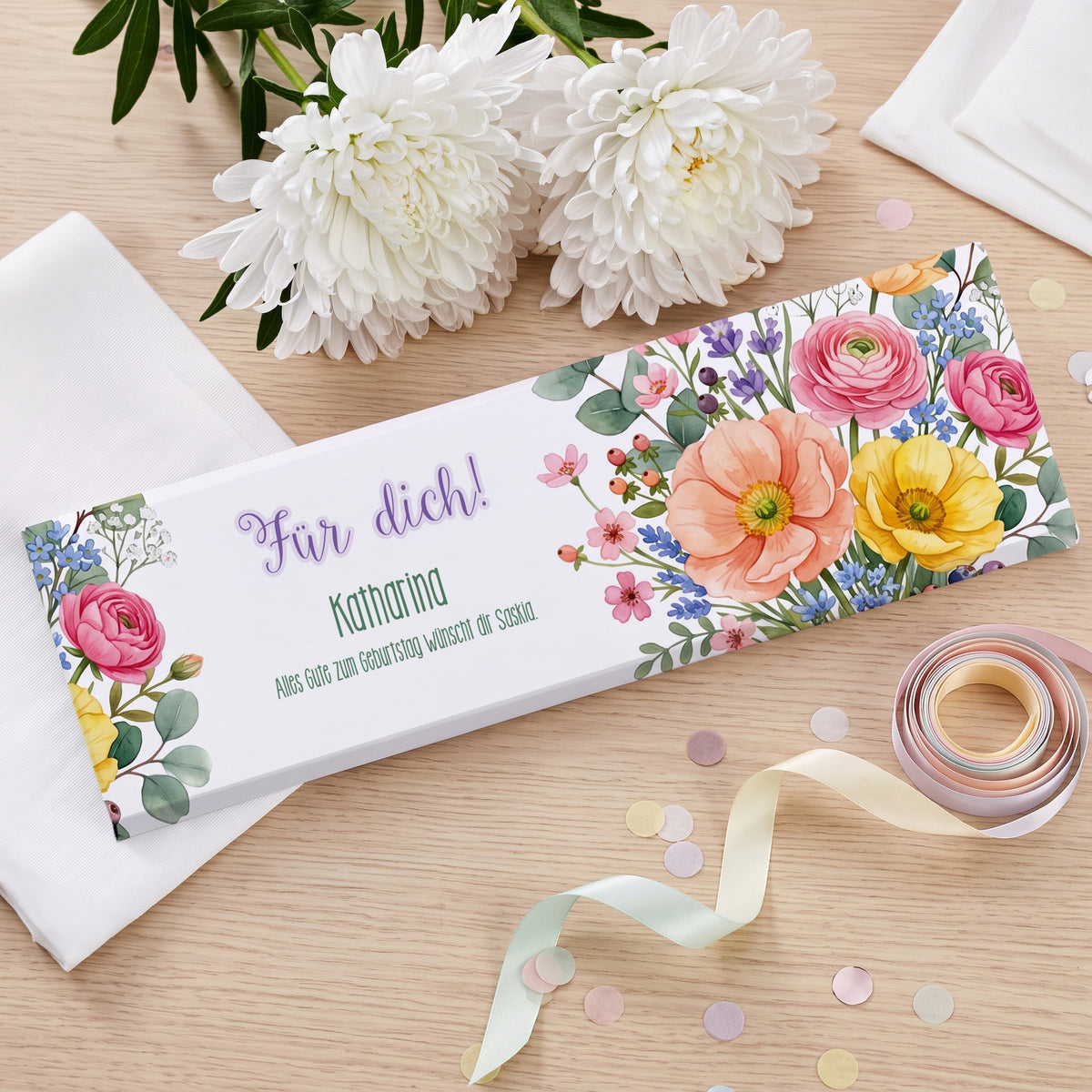 Personalisierte Schokolade mit Blumenmotiv und Alles Liebe zum Muttertag