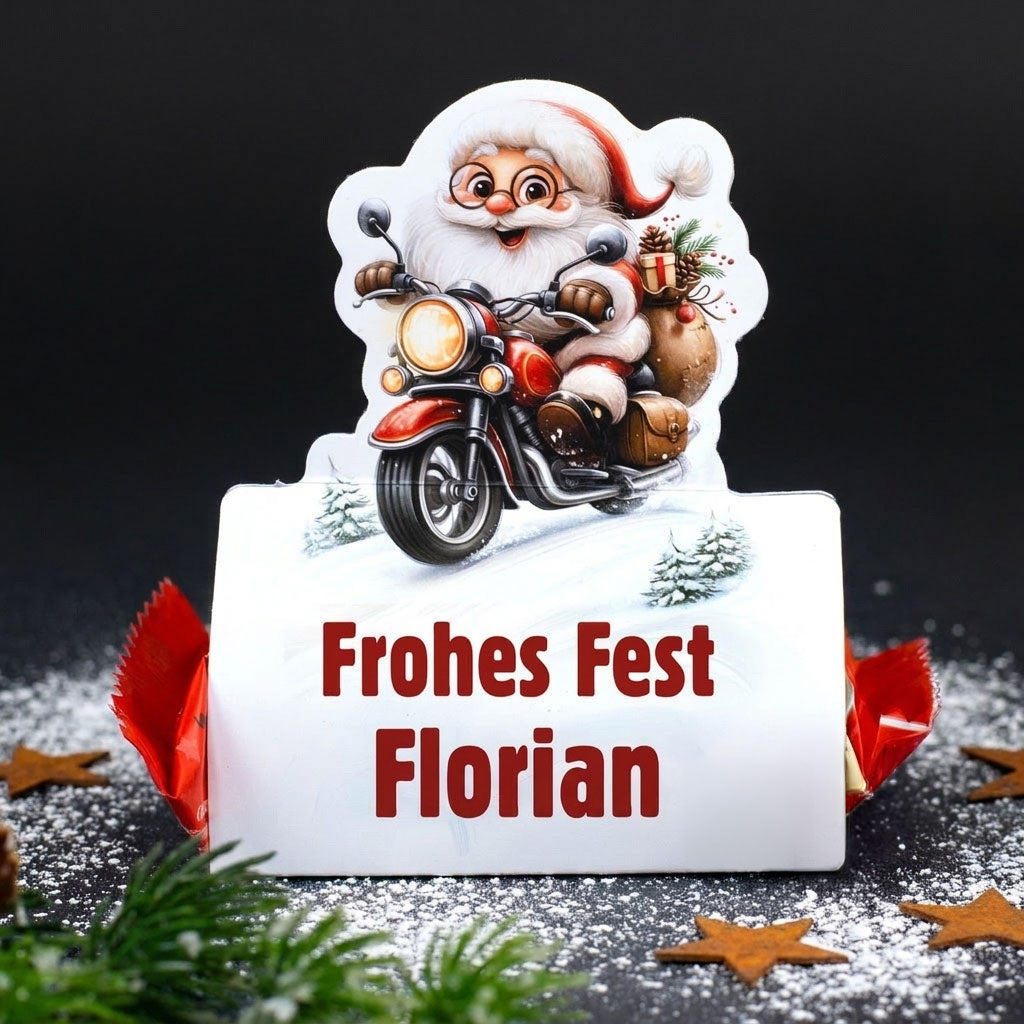 Personalisierter Mini-Stollen Weihnachtsmann auf Motorrad in festlicher Weihnachtsdekoration