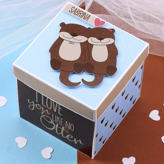 Überraschungsbox "I love you like no Otter" mit Ihrem Wunschnamen