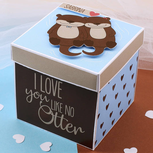 Überraschungsbox "I love you like no Otter" mit Ihrem Wunschnamen