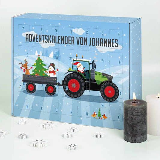 Adventskalender zum selbst Befüllen mit grünem Traktor und Wunschtext