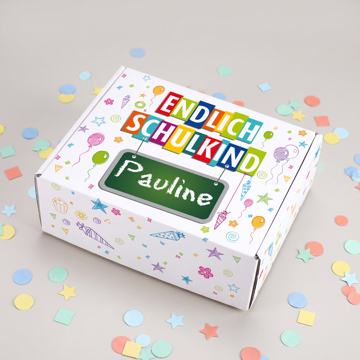 Geschenkkarton zur Einschulung mit Name