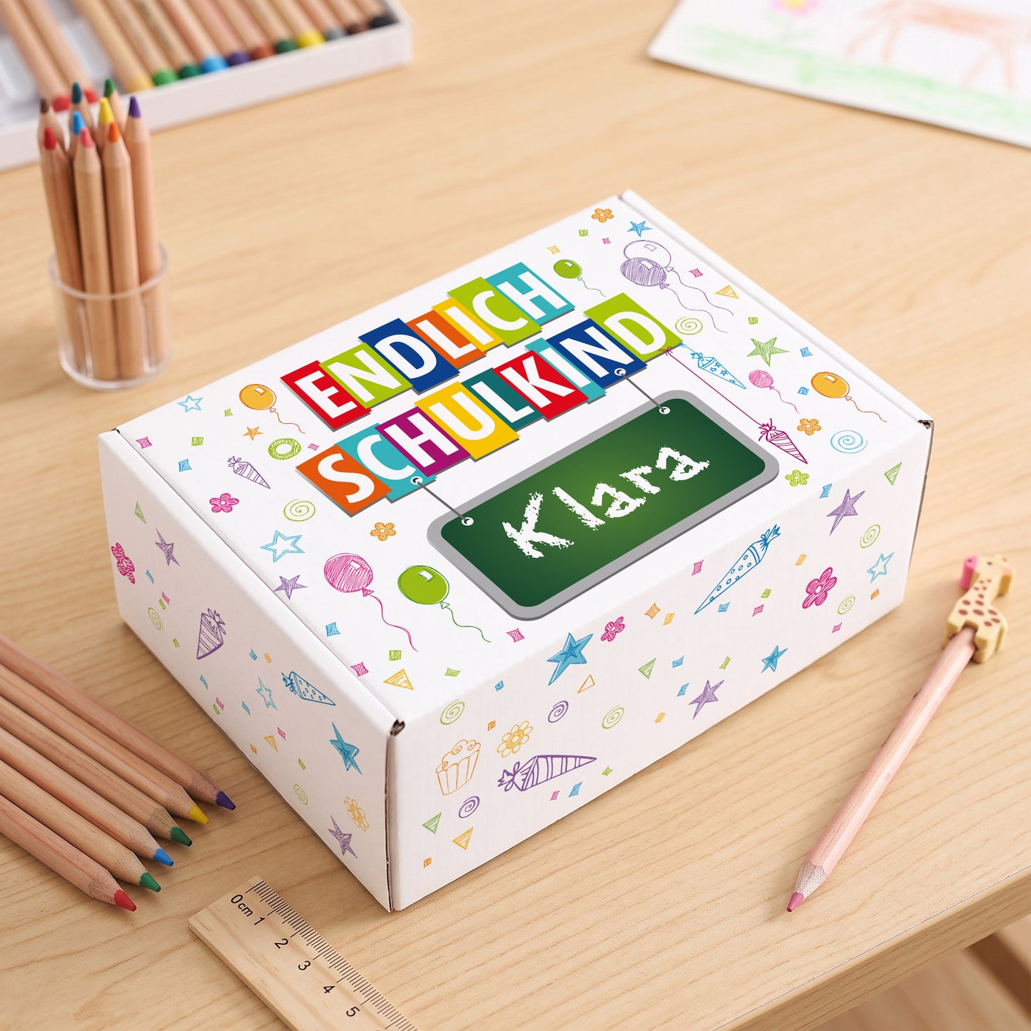 Kleine Pappbox mit Name zum selbst befüllen für Geschenke zur Einschulung