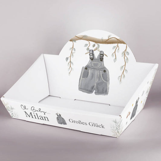 Mit Latzhose als Motiv mit Name & Text personalisiert