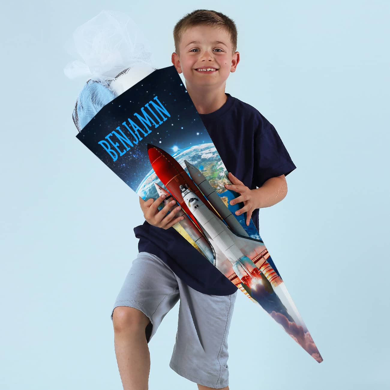 Schultüte mit Raumschiff Motiv und mit Name bedruckt