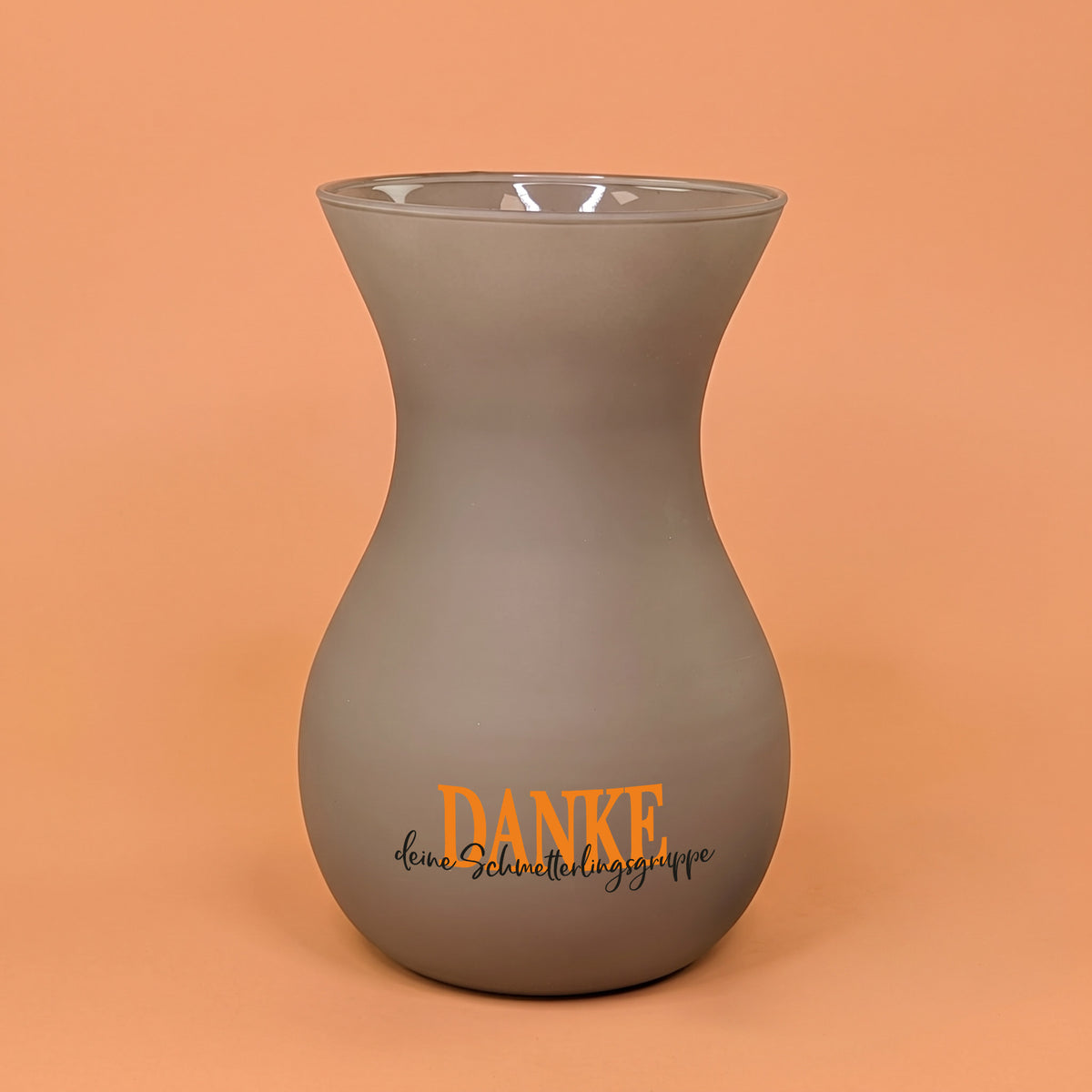 Braune Ritzenhoff Vase mit DANKE-Schriftzug und Wunschtext für Erzieher