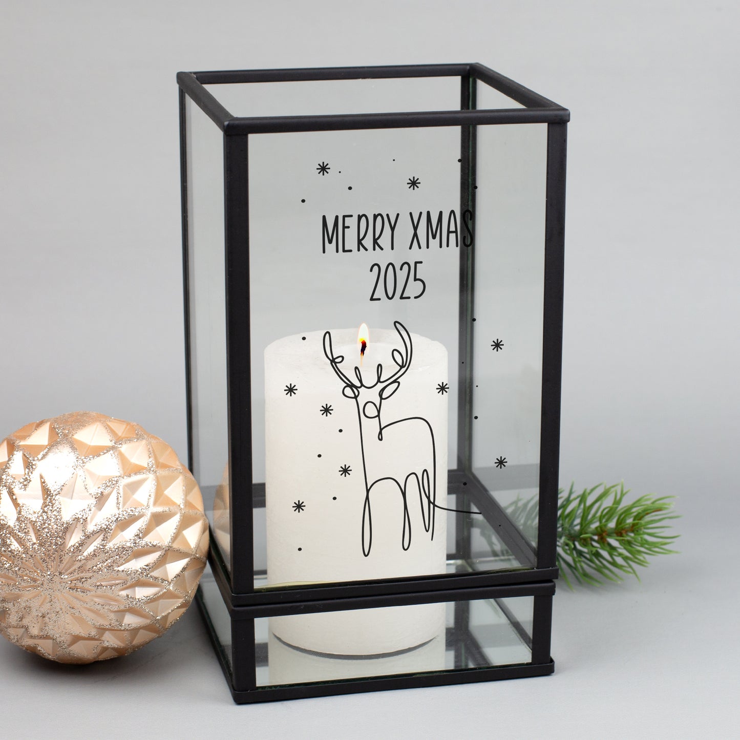 Weihnachts-Windlicht Laterne mit Hirsch-Motiv und Wunschtext Merry Xmas 2025
