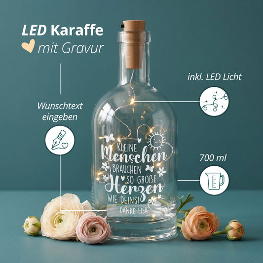 LED-Karaffe mit Gravur, Wunschtext, 700 ml Inhalt und warmweißem LED-Licht als Dankeschön Geschenk