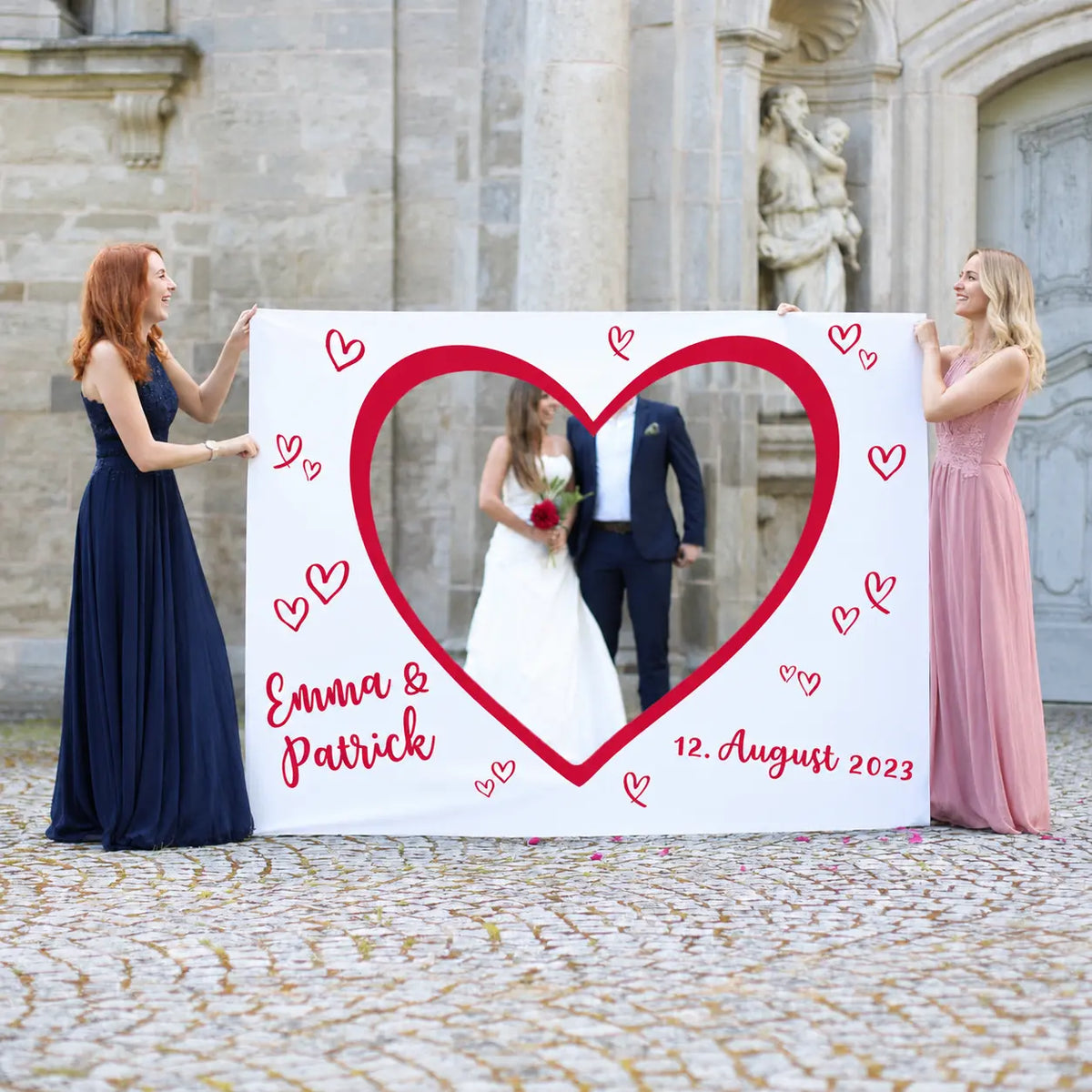 Großes Stoffbanner zum Ausschneiden zur Hochzeit - mit Ihrem Foto, Namen und Datum bedruckt