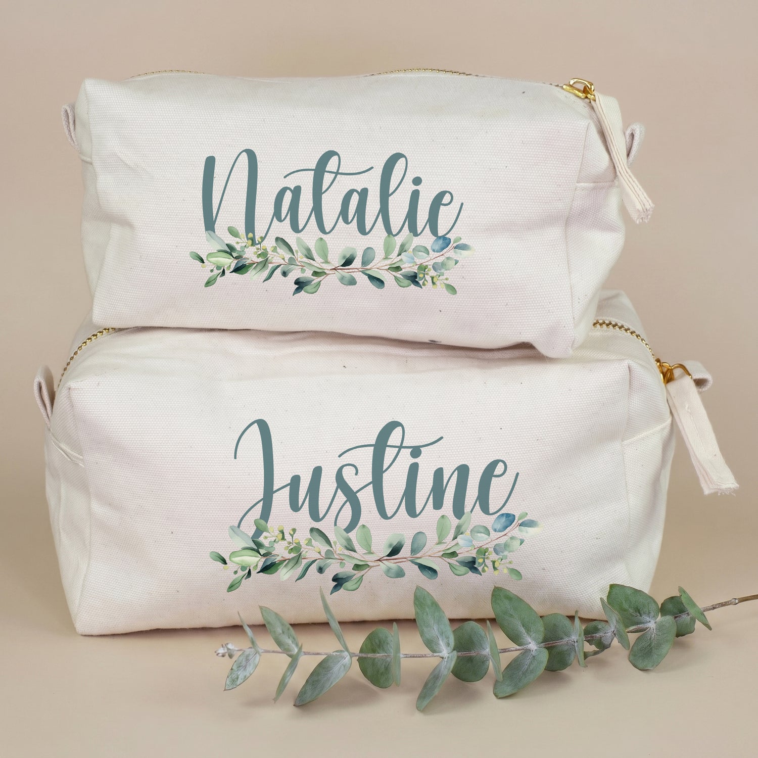 Personalisierte Canvas Taschen in zwei Größen mit Eukalyptus Motiv und Namen Natalie und Justine