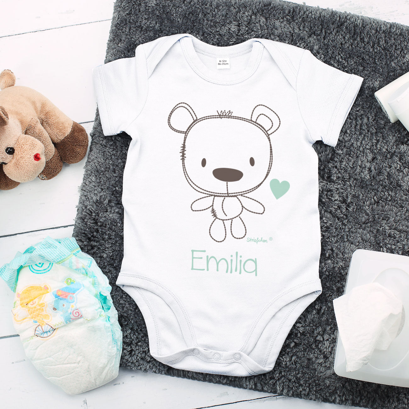 Bedruckter Body mit Teddybär und Name