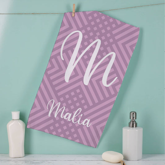 Handtuch in 3 verschiedenen Größen mit Initiale und Name personalisiert und Mustern in knalligen Far