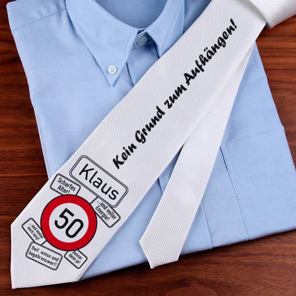 Krawatte mit Spruch, Name und Alter
