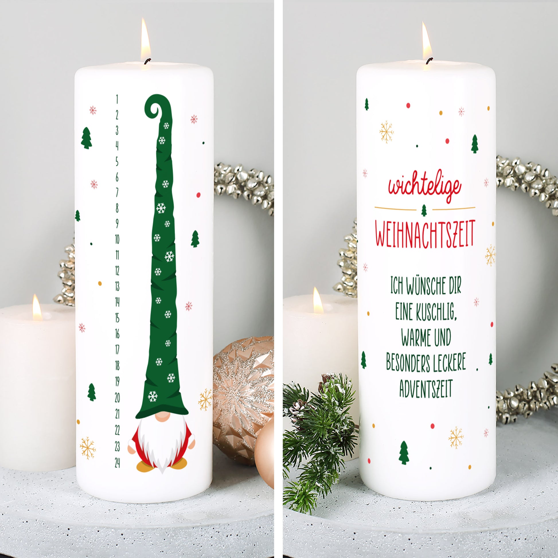 Zwei Ansichten der Adventskerze: Vorderseite mit Text, Rückseite mit Wichtelmotiv und Zahlen