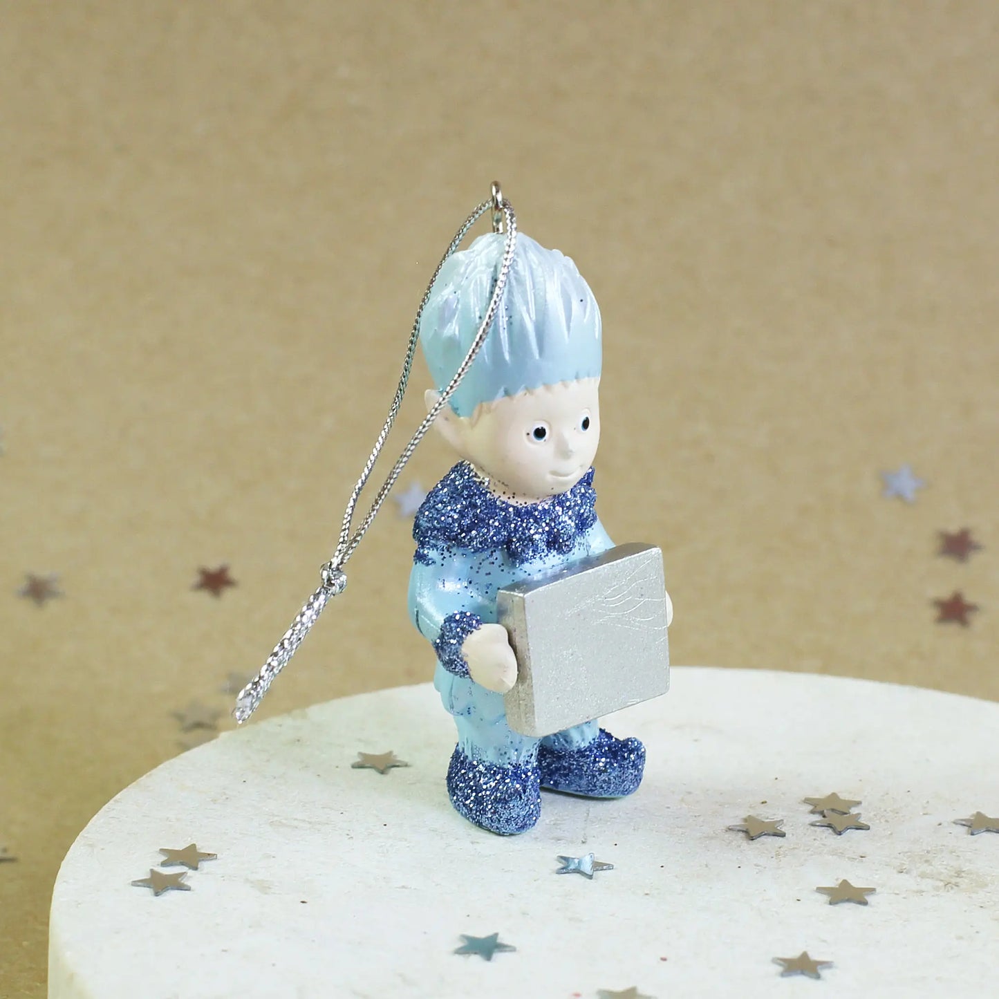 weihnachtliche Figuren als Anhänger