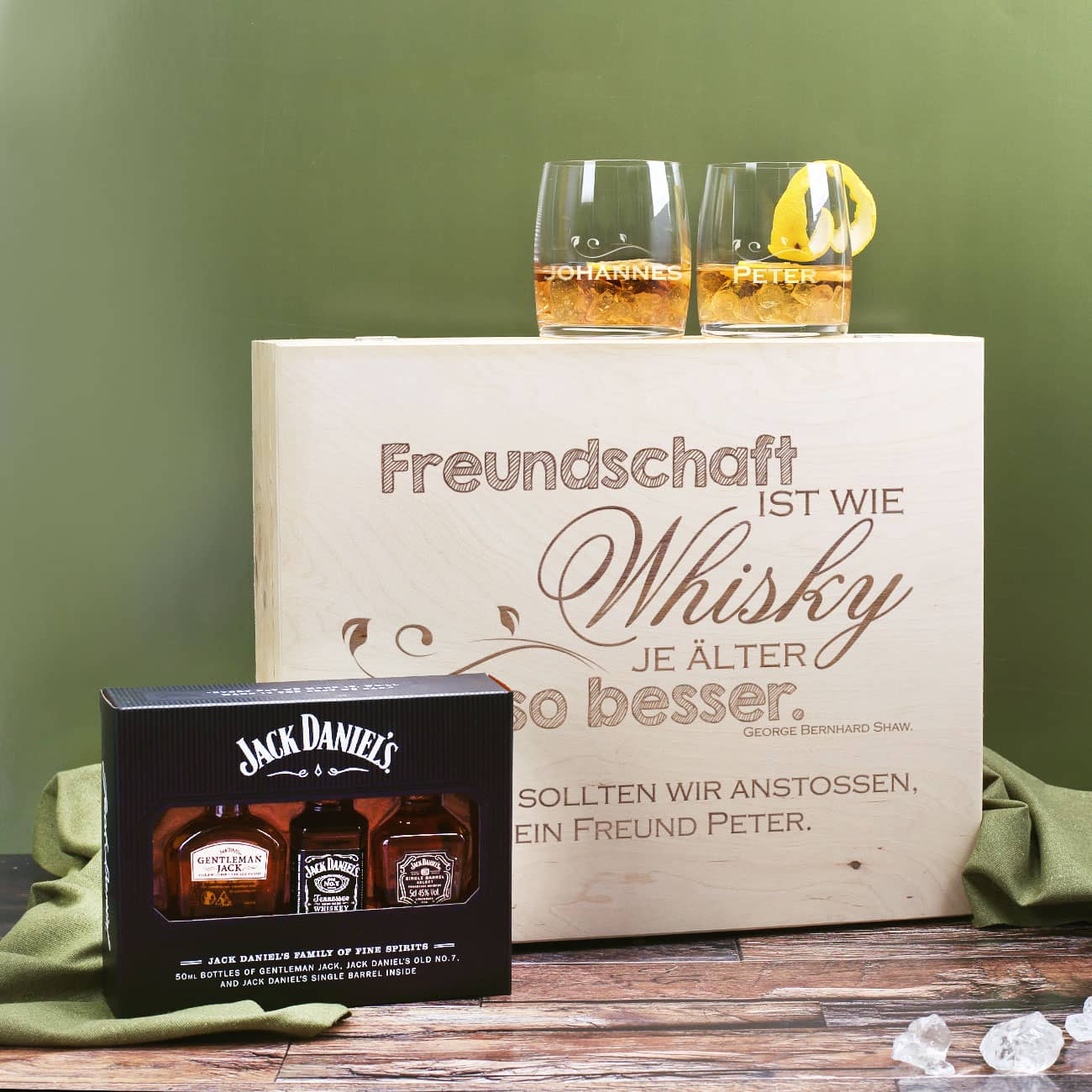 Whisky Set In Holzbox Mit Jack Daniels Flaschen Gravierten Whiskeyglaser